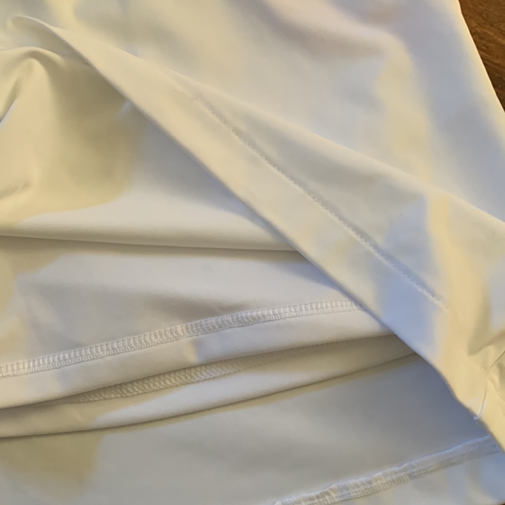 Greg Norman golf skort white with pink accents - Picture 5 of 8